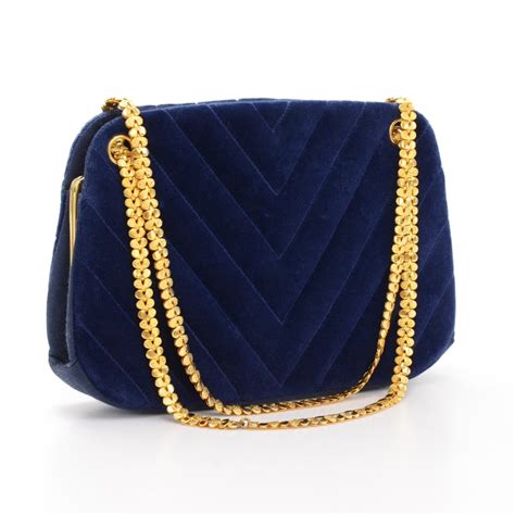 chanel navy clutch bag